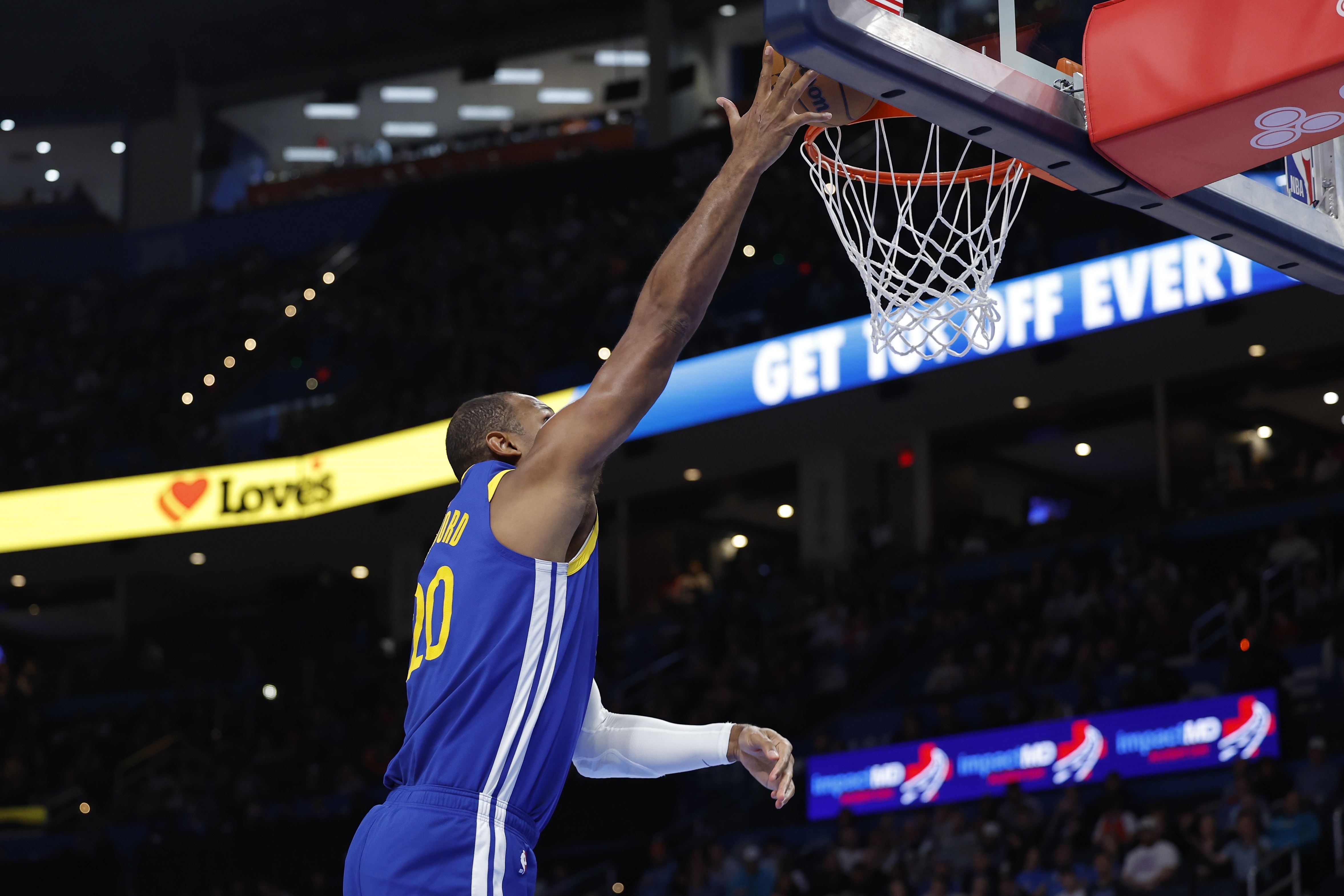 半岛体育APP入口-小腿拉伤！霍福德：自己还未参加合练 希望在常规赛结束前复出